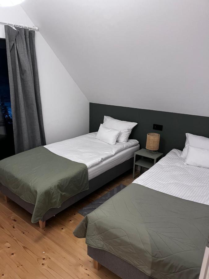 Chatki Miedzy Gorami Sosnówka Exteriör bild