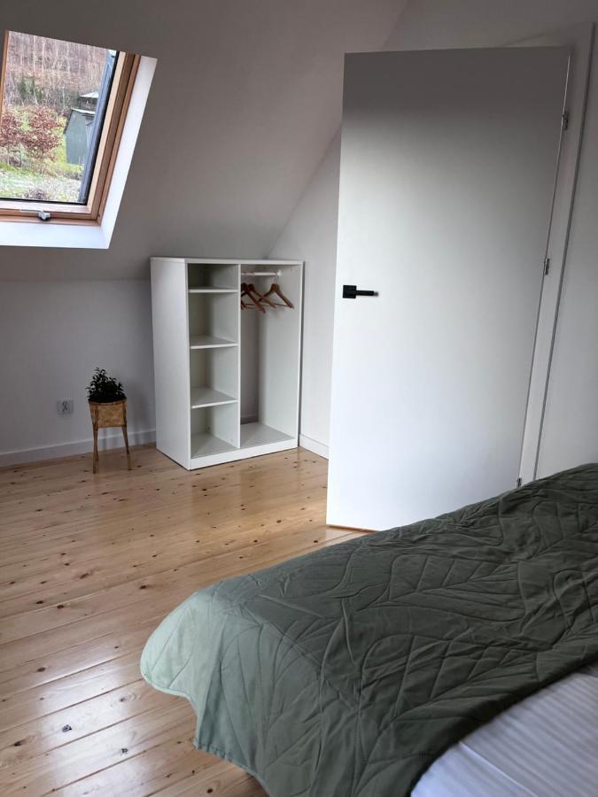 Chatki Miedzy Gorami Sosnówka Exteriör bild