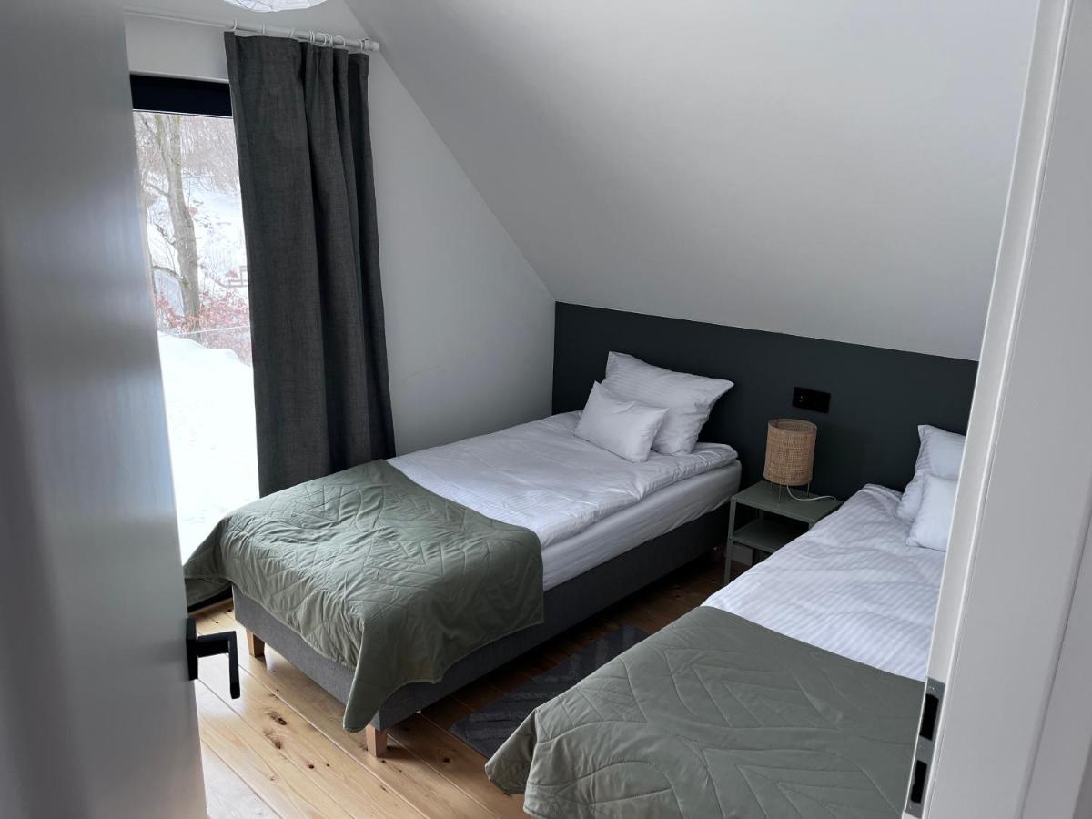 Chatki Miedzy Gorami Sosnówka Exteriör bild